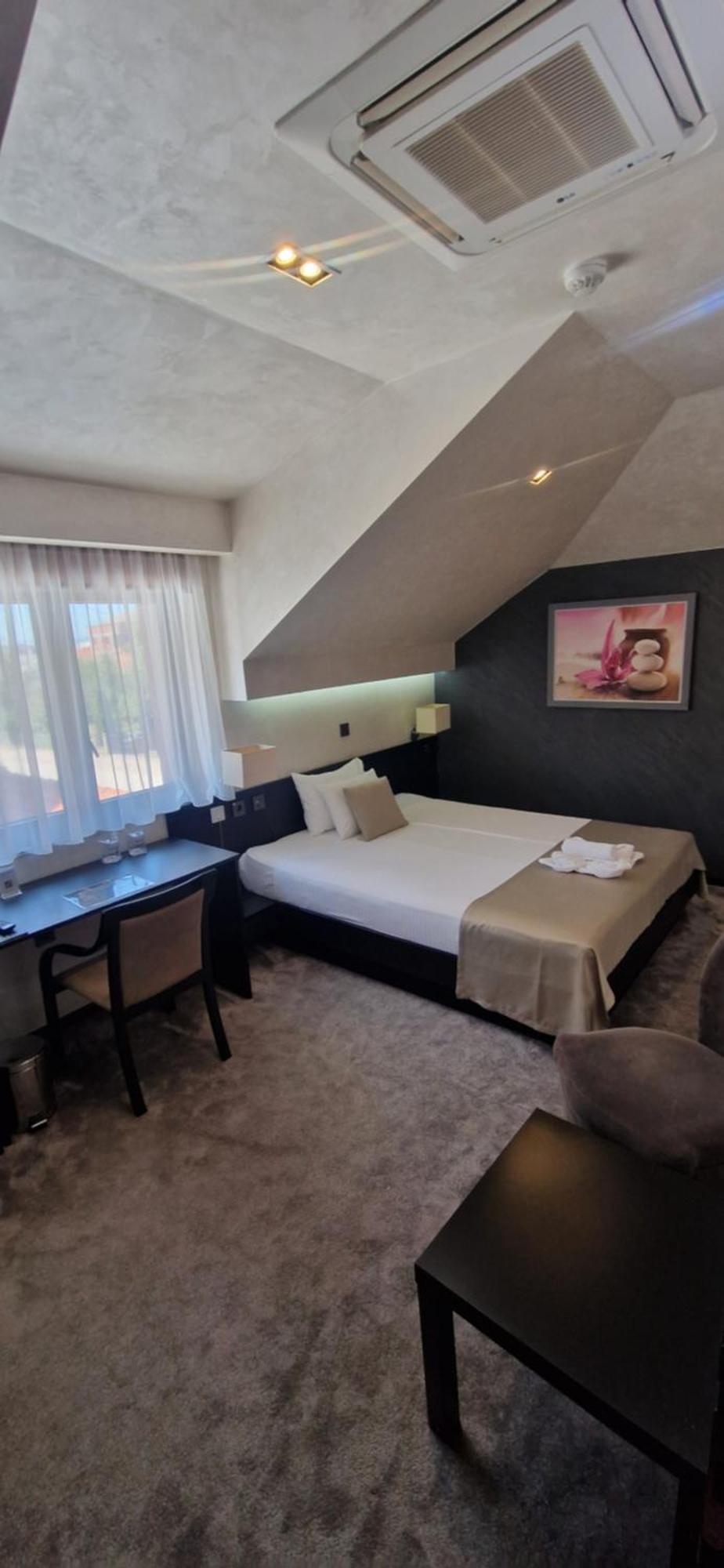 Garni Hotel Zen Free Parking Nis Bagian luar foto