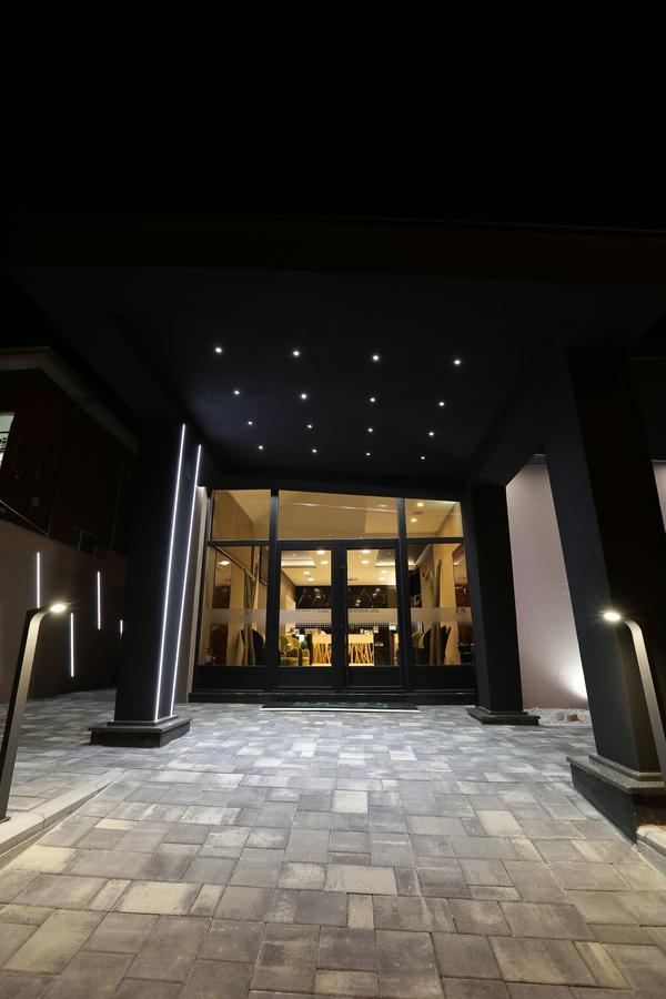 Garni Hotel Zen Free Parking Nis Bagian luar foto